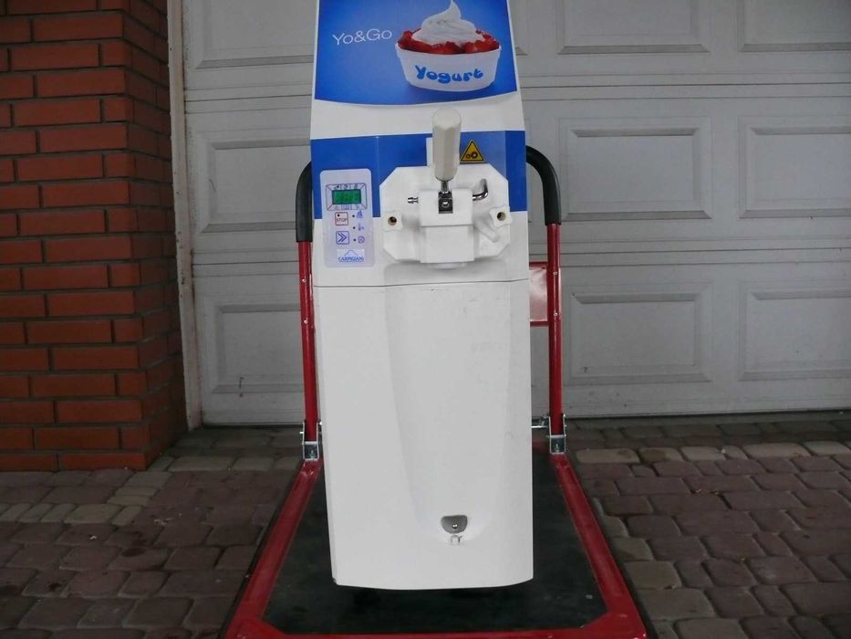 automat do lodów 220v carpigiani