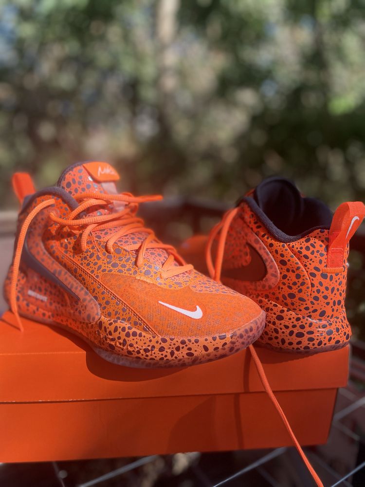 Спортивні кроссівки NIKE REACT HYPERSET 2