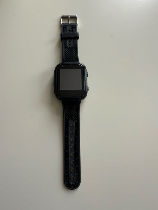 Смарт GPS часы детские( приложение на телефон) чорные.