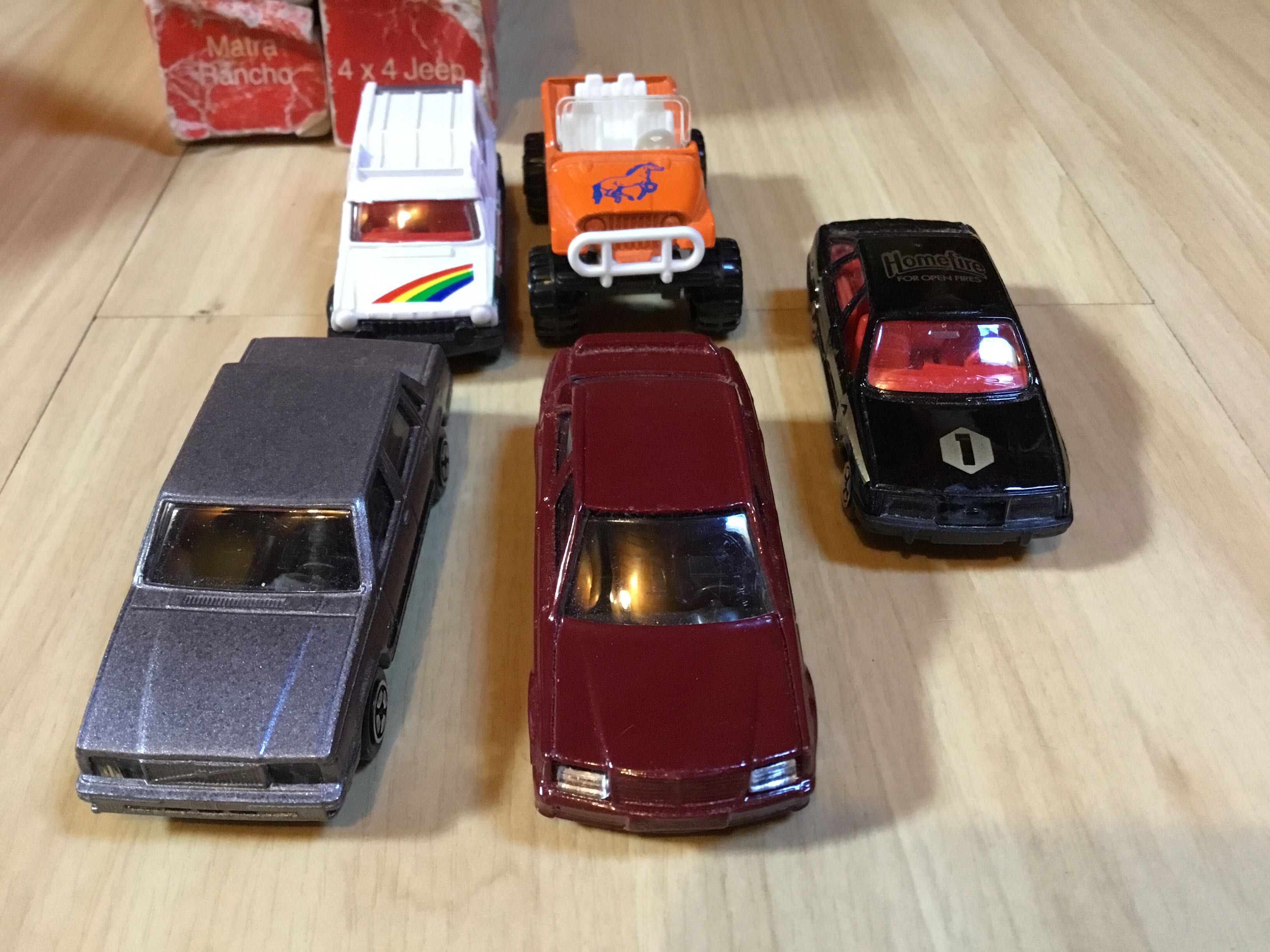 Miniaturas Corgi em escala aprox 1/64
