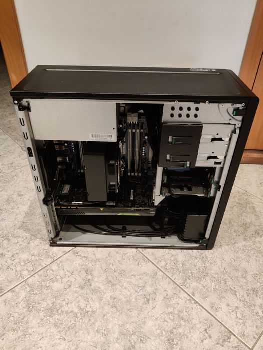 HP Z440 – Workstation Xeon E5-1620 v4 / 32 GB RAM / SSD 512 GB / GPU P