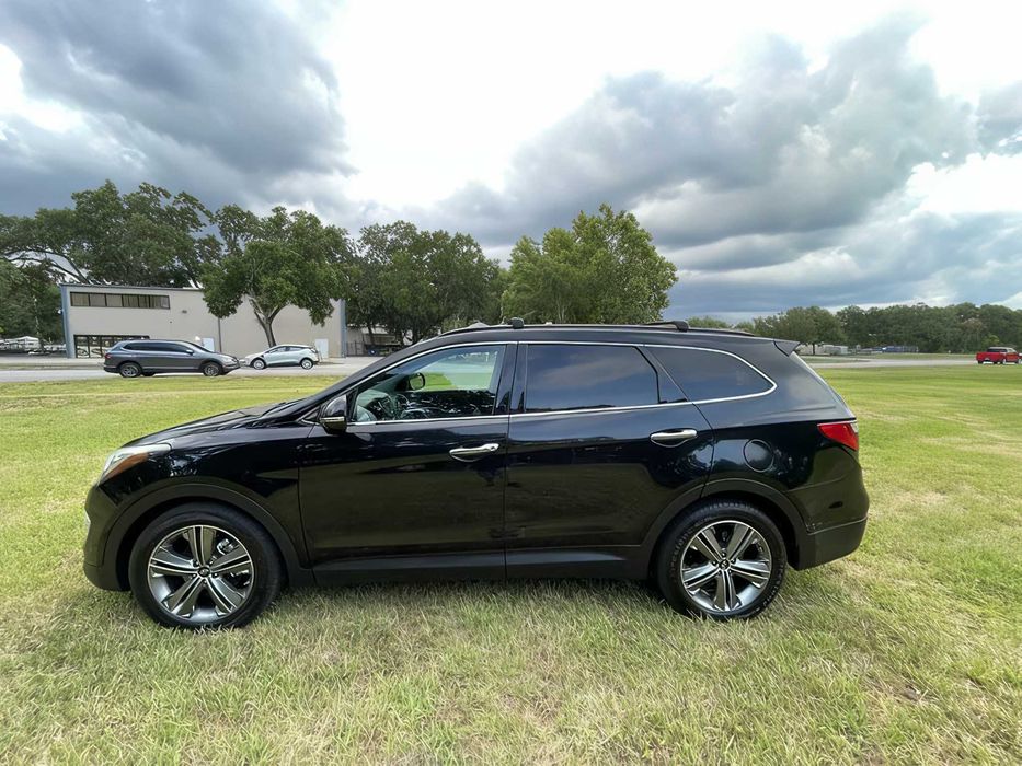 Hyundai Santa Fe      2014