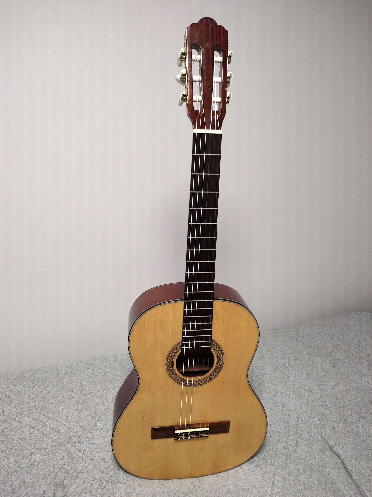 Lorca CG - 50 gitara klasyczna Piękna  Świetne brzmienie !!