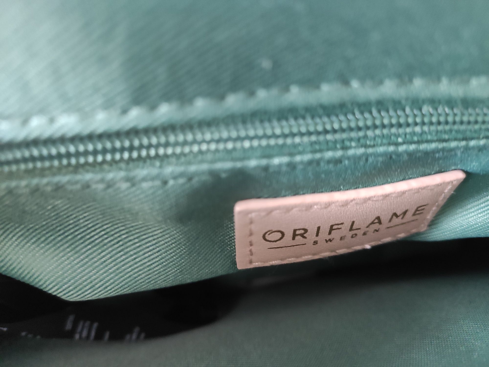 Torebka zielona elegancka Oriflame