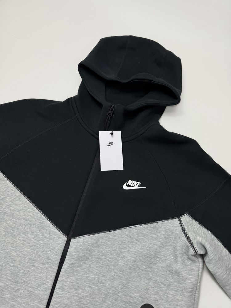 Nike Tech Fleece Кофта М розмір Оригінал теч худи
