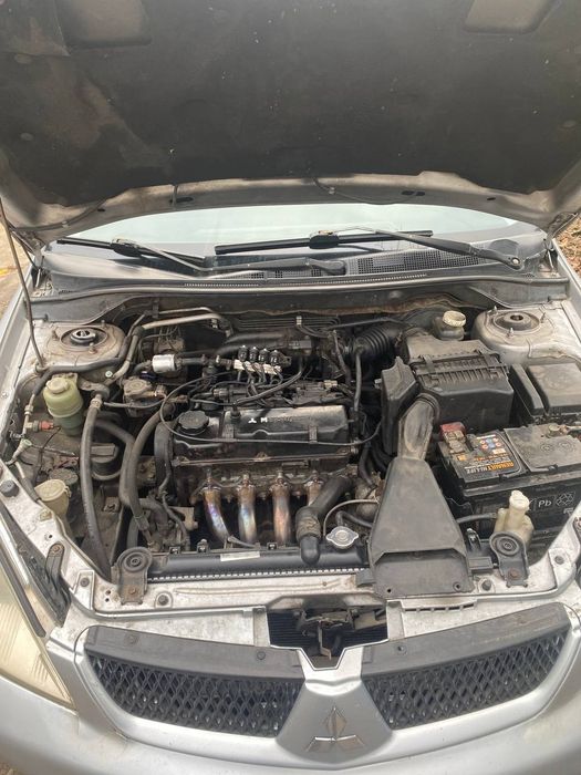 Продам свій автомобіль лансер 9