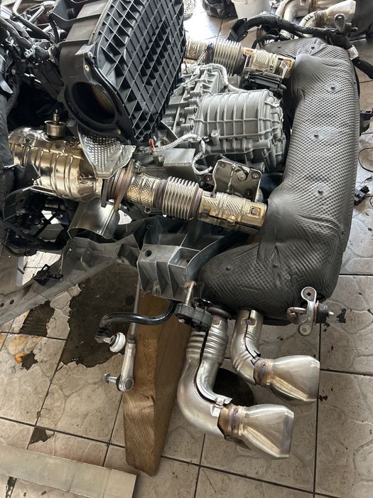 Chevrolet corvette c8 wydech tłumik układ wydechowy oryginał