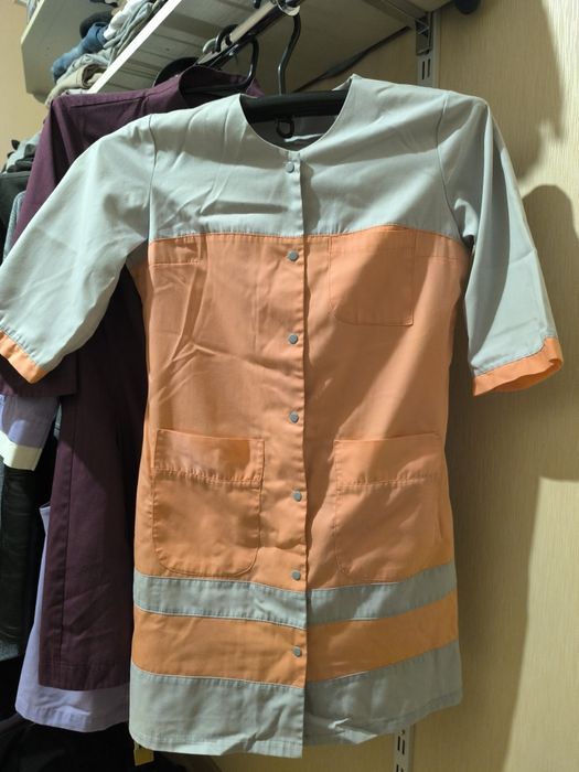 Медичні халати , костюм