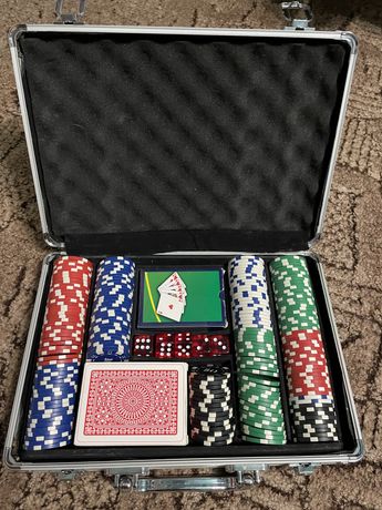 Покер набор в кейсе