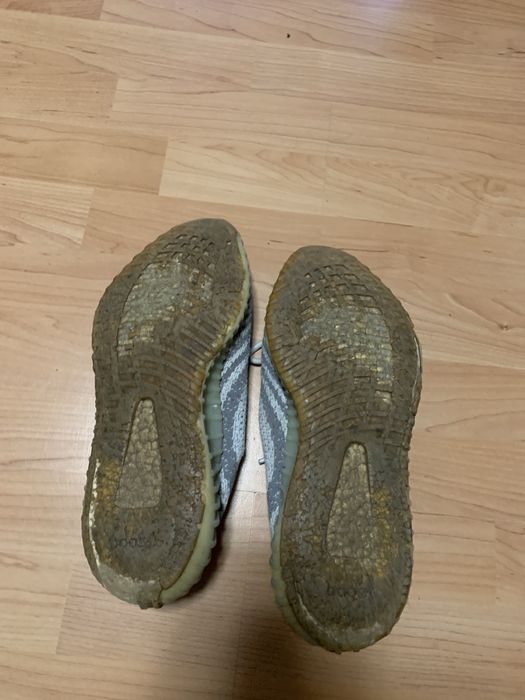 ОРИГІНАЛ. МЕРТВА ПІДОШВА Adidas Yeezy Boost 350 V2