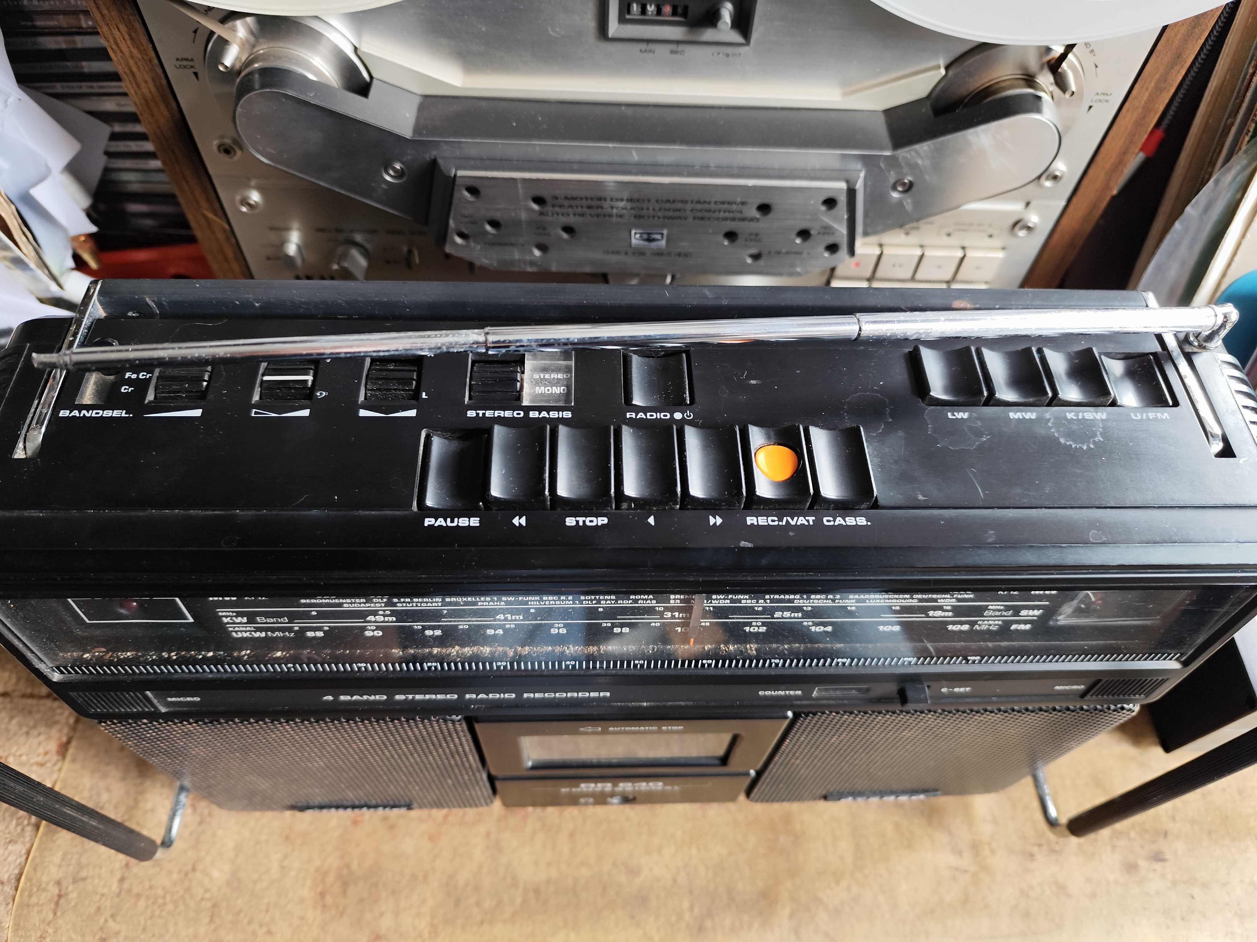 radiomagnetofon Grundig RR640 Profesional