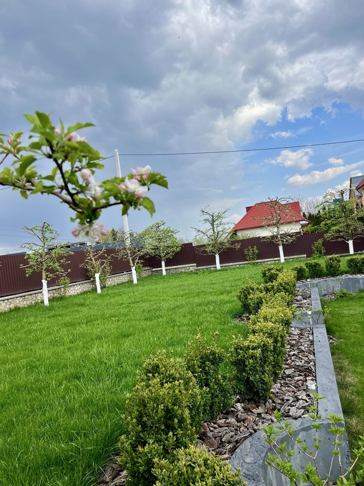 Продається окремий будинок поблизу Тернополя