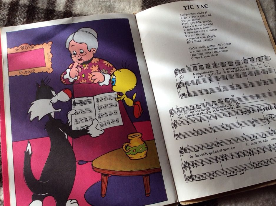 Desenhos animados Piu-Piu & Silvestre + Disco