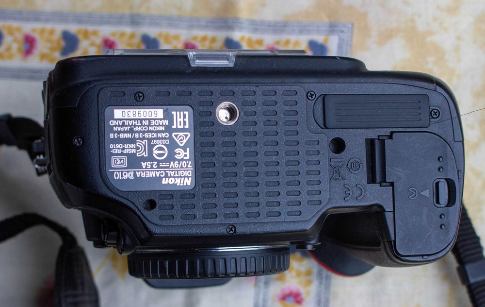 Продам Nikon D610 в гарному стані,з пробігом 68034