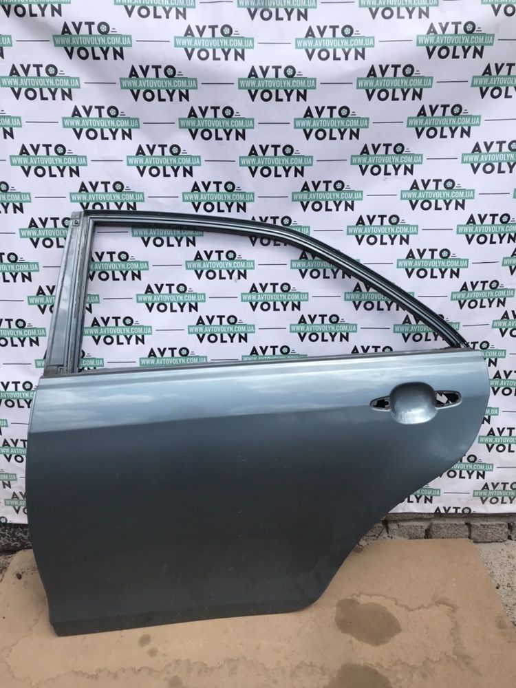 Дверь двери Toyota Camry 40 50 55 70 камри тойота шрот разборка