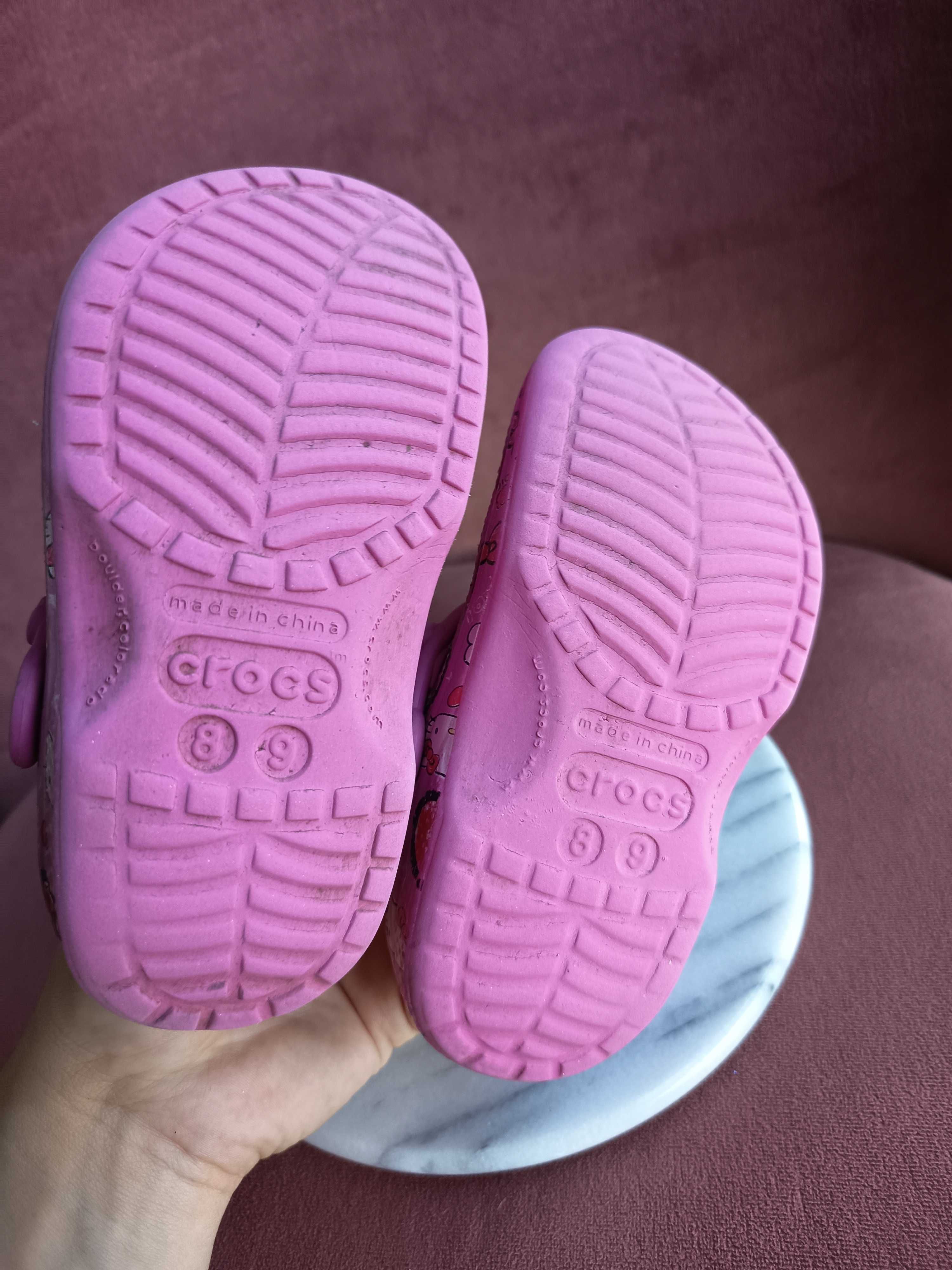 Crocs różowe klapki Hello Kitty UK 8/9 r.24/25