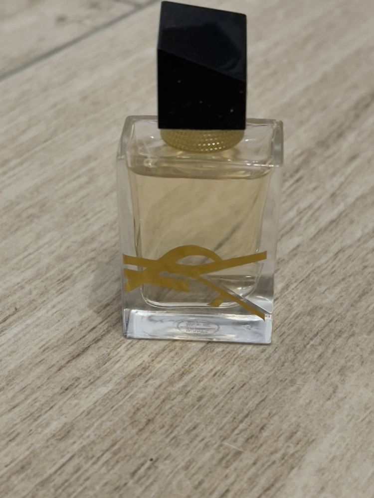 Libre perfumy miniaturka kolekcja
