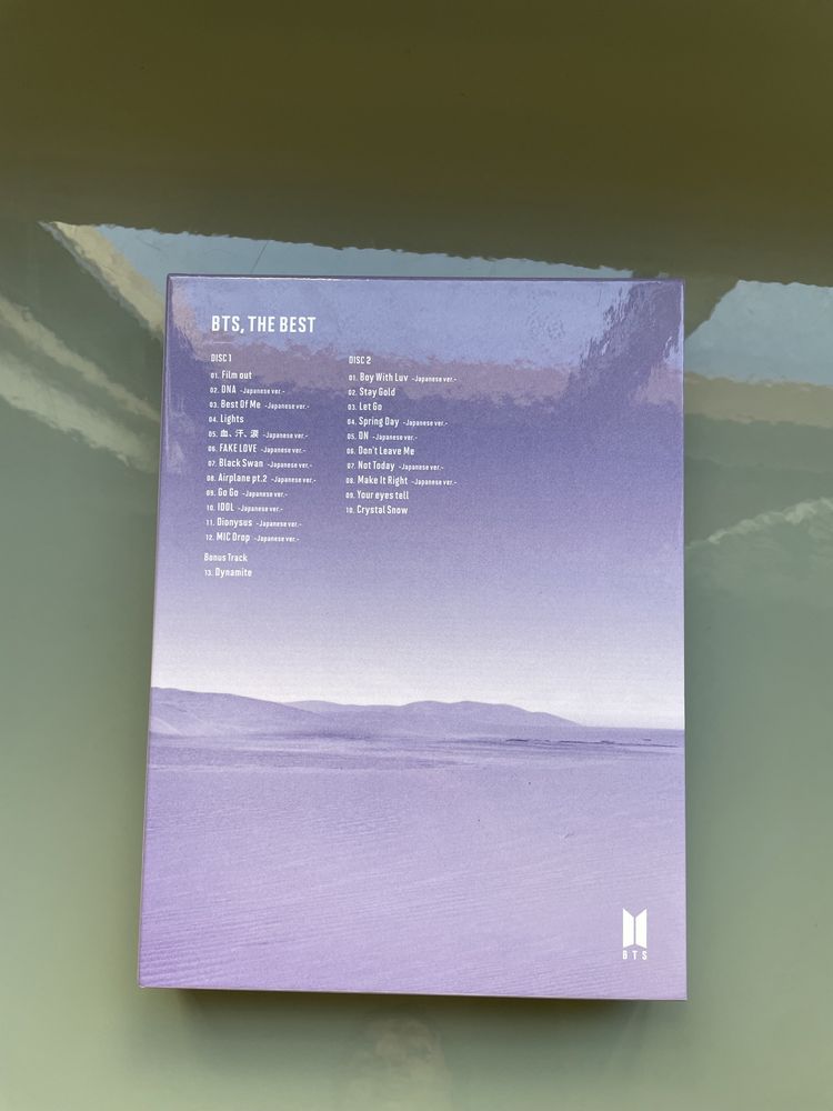 Álbum dos bts- The best ( versão c)