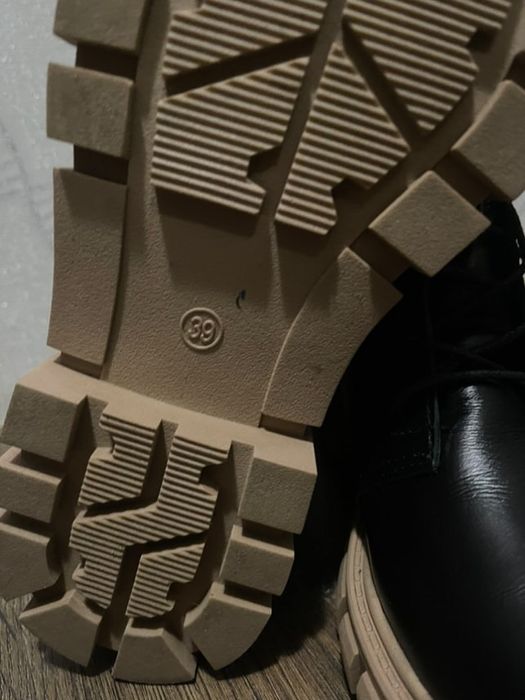 Зимові шкіряні ботинки