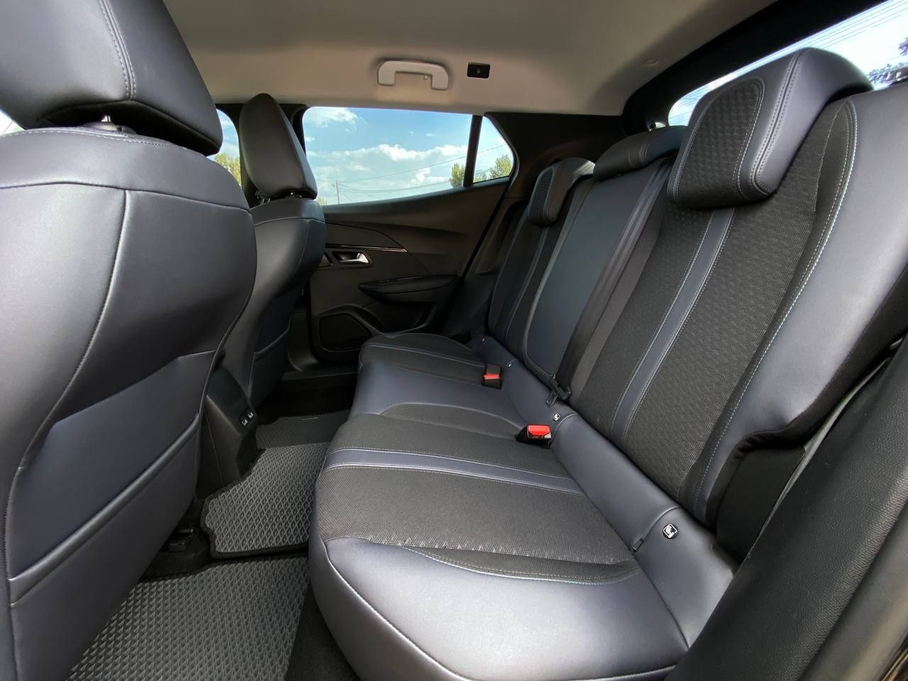 Peugeot 2008 №3098 (ВНЕСОК від 15%) Альянс Авто Кривий Ріг