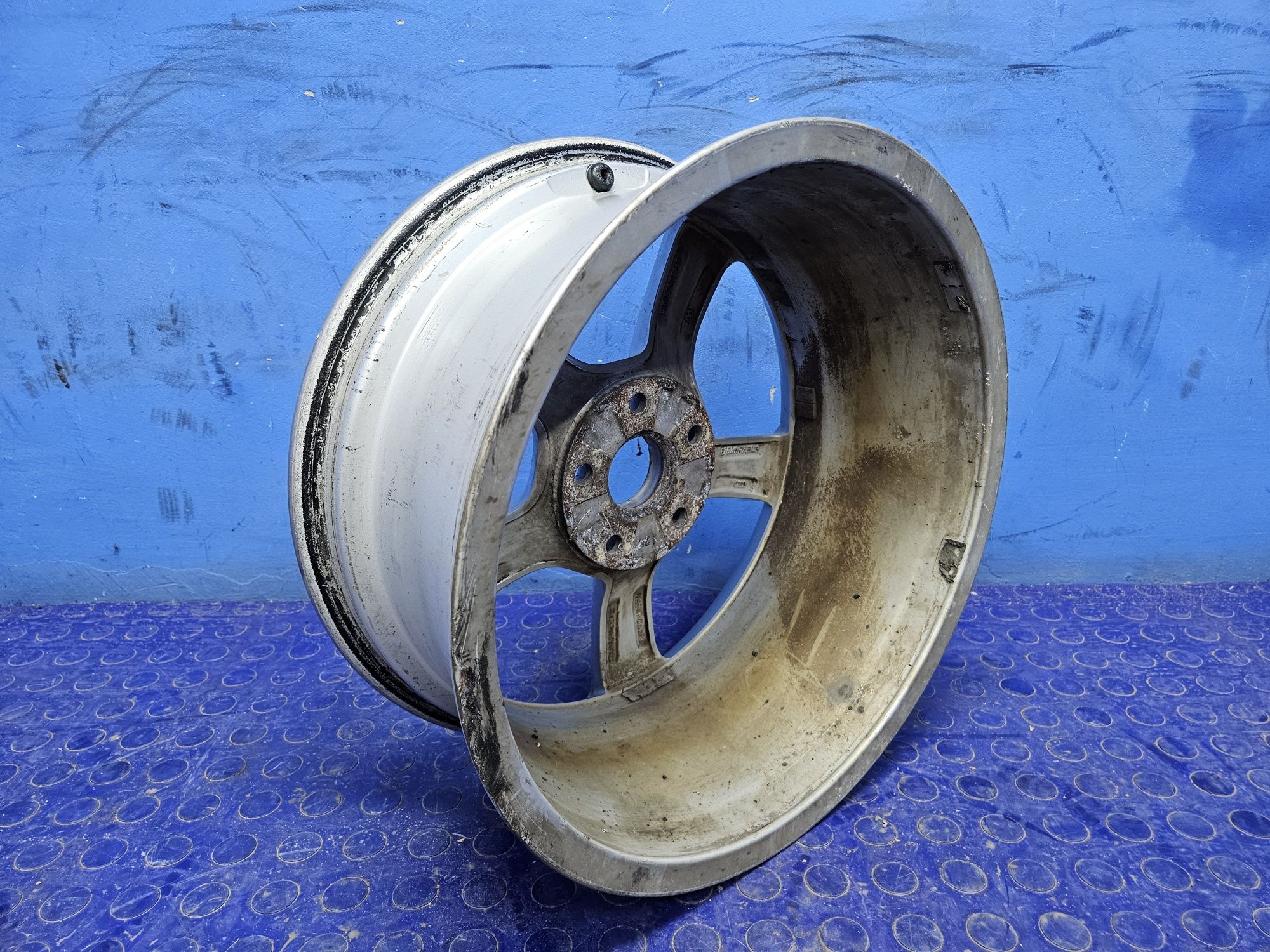 FELGA aluminiowa AUDI A3 8V 17" 7.5J ET 43 5x112 oryginał