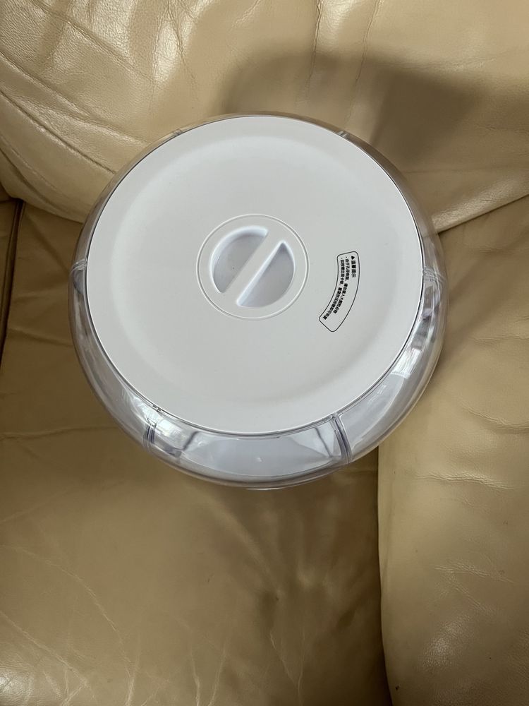 Obrotowy elektryczny podajnik pojemnik do przechowywania ziaren 6kg