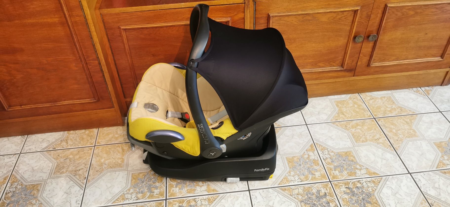 Maxi-Cosi Fotelik z baza isofix