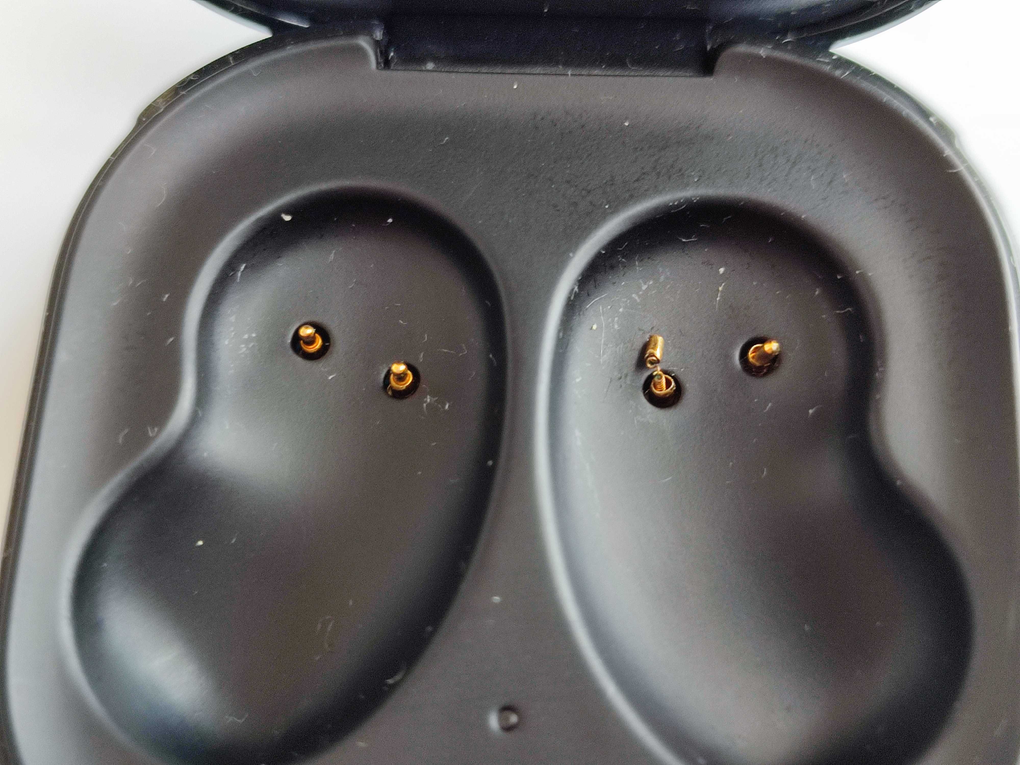 Футляр TWS Samsung Galaxy Buds