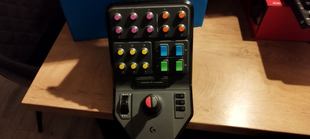 Kierownica Logitech