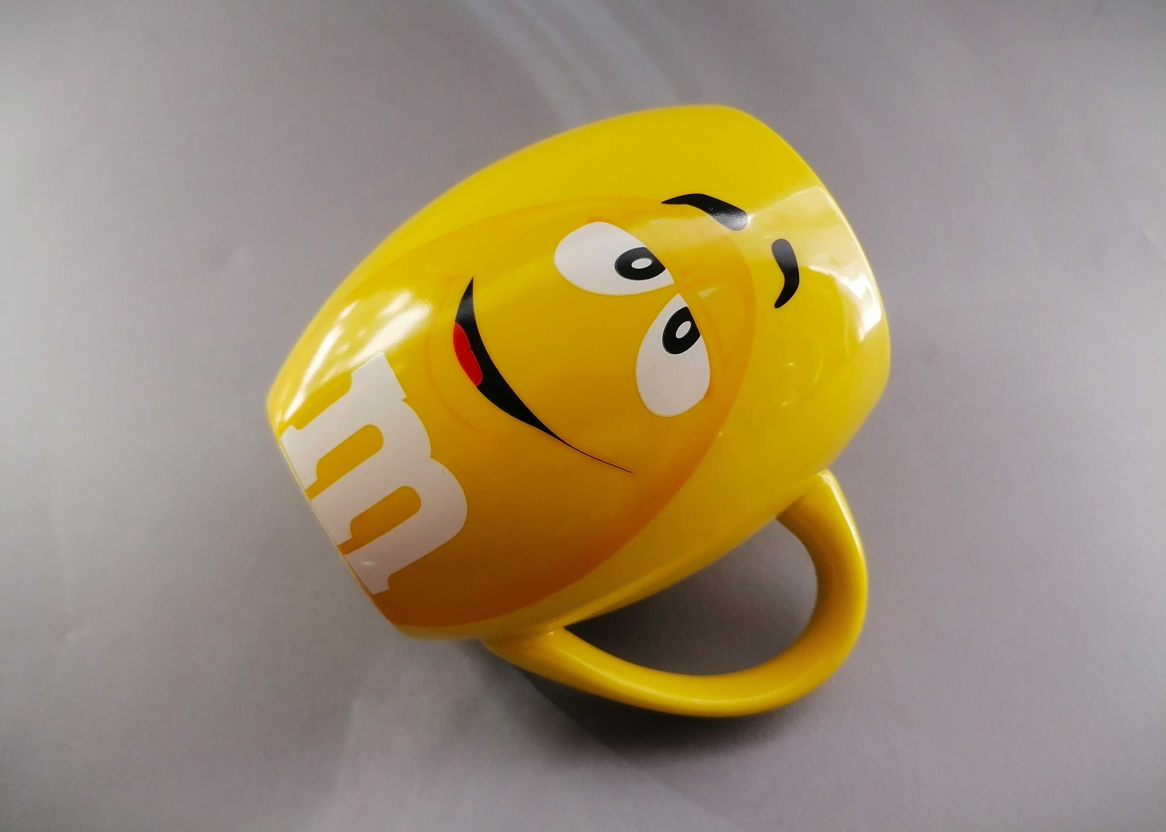 Kubek M&M's - żółty