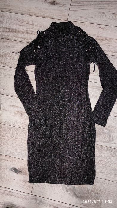 Sukienka mała czarna brokat s m dopasowana