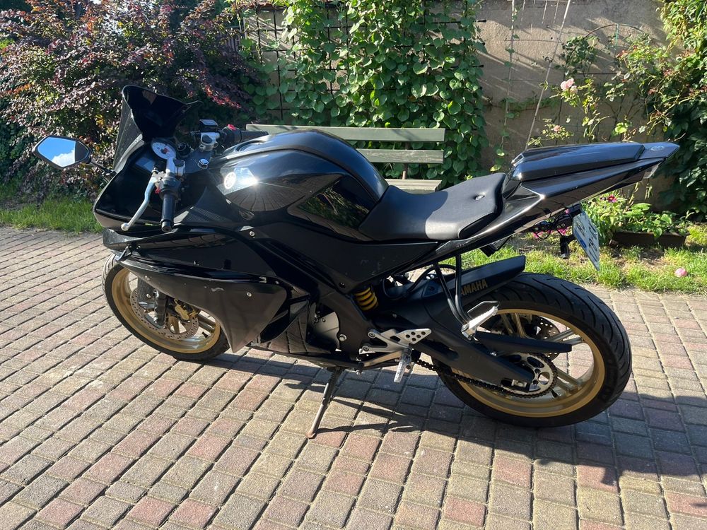 Yamaha Yzf 125 R - 2011 rok
