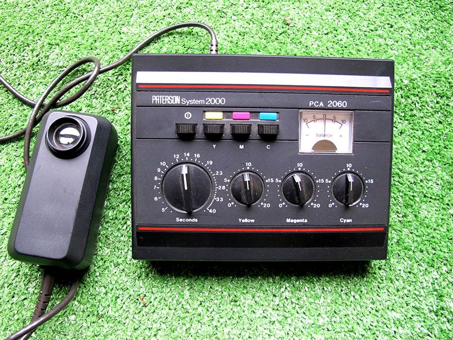 Equipamento para laboratório Analógico  Cor