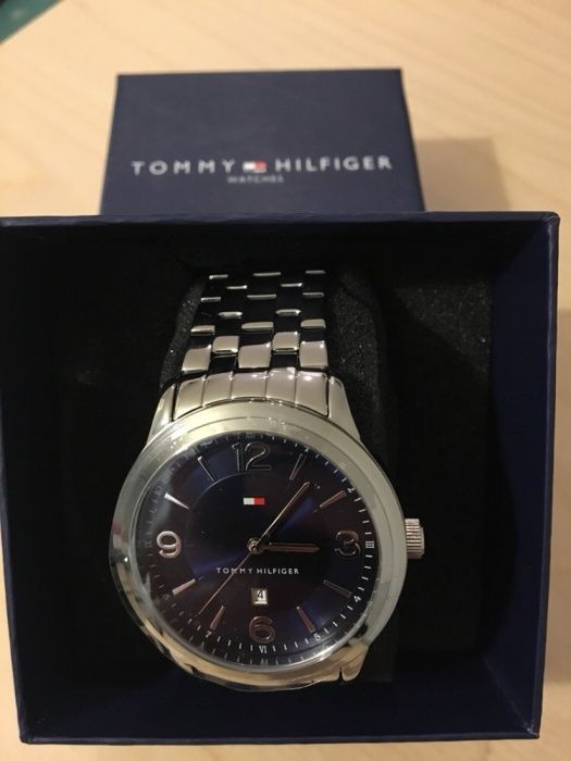 Zegarek męski Tommy Hilfiger okazja bransoleta nowy !!