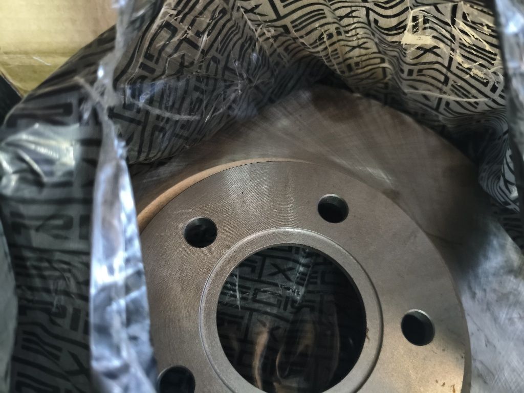 Discos de travões novos