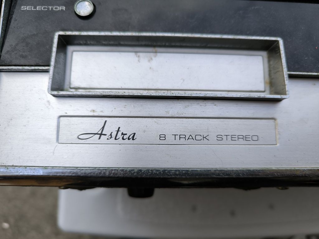 Radio Vintage Astra 8 Track Stereo