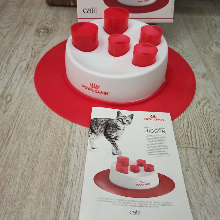 Годівничка для котиків