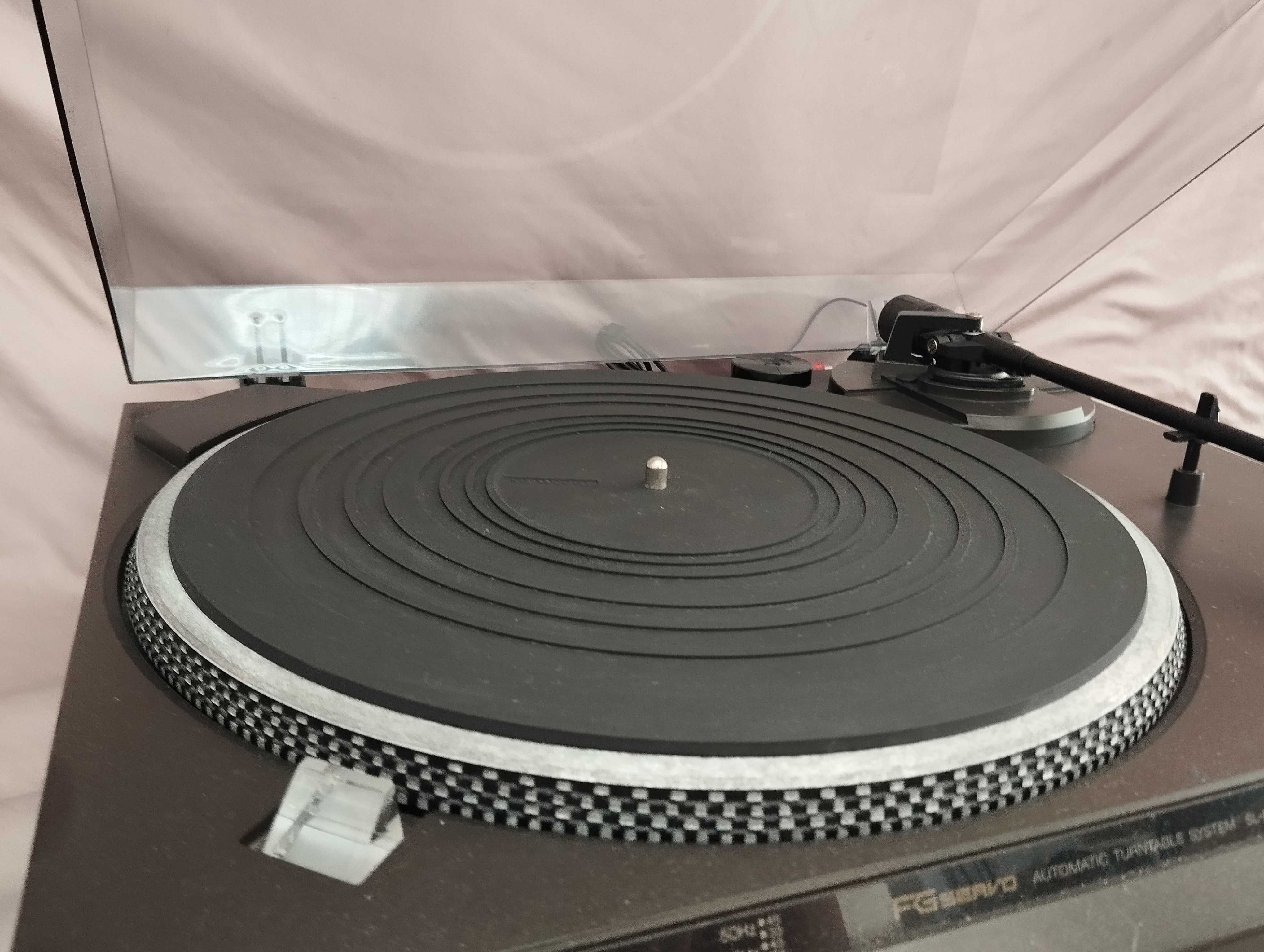 Gira Discos Technics SL-BD22D