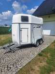 Przyczepa do przewozu koni konia zwierząt dmc 1300kg kategoria B