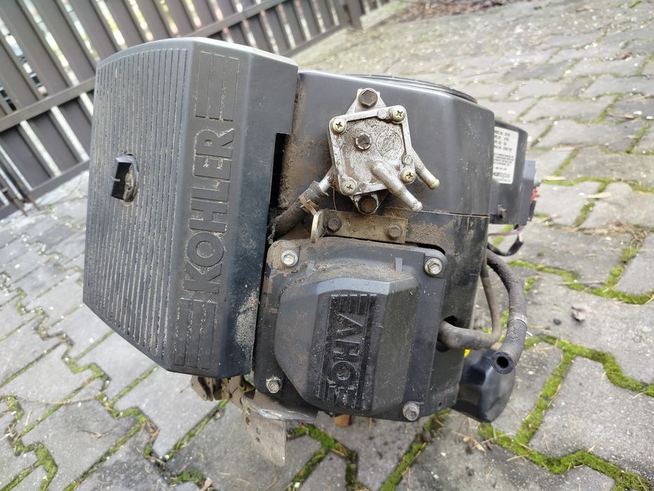 Silnik traktorka kosiarki Kohler 2 cylindry