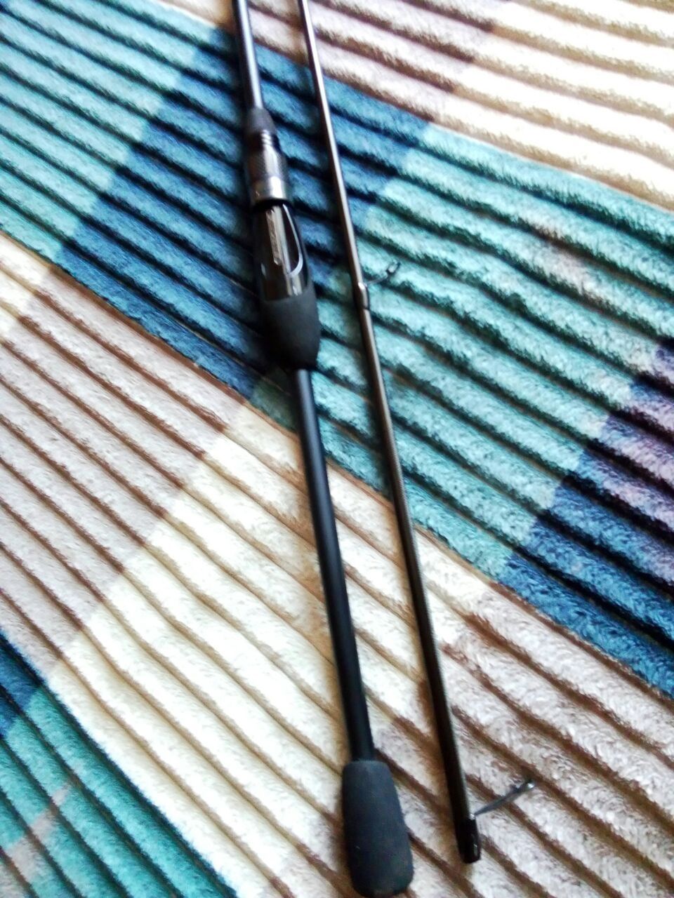 Спининг Favorite Black Swan BSW1-7112L-T 2.41m. 2-10g Fast