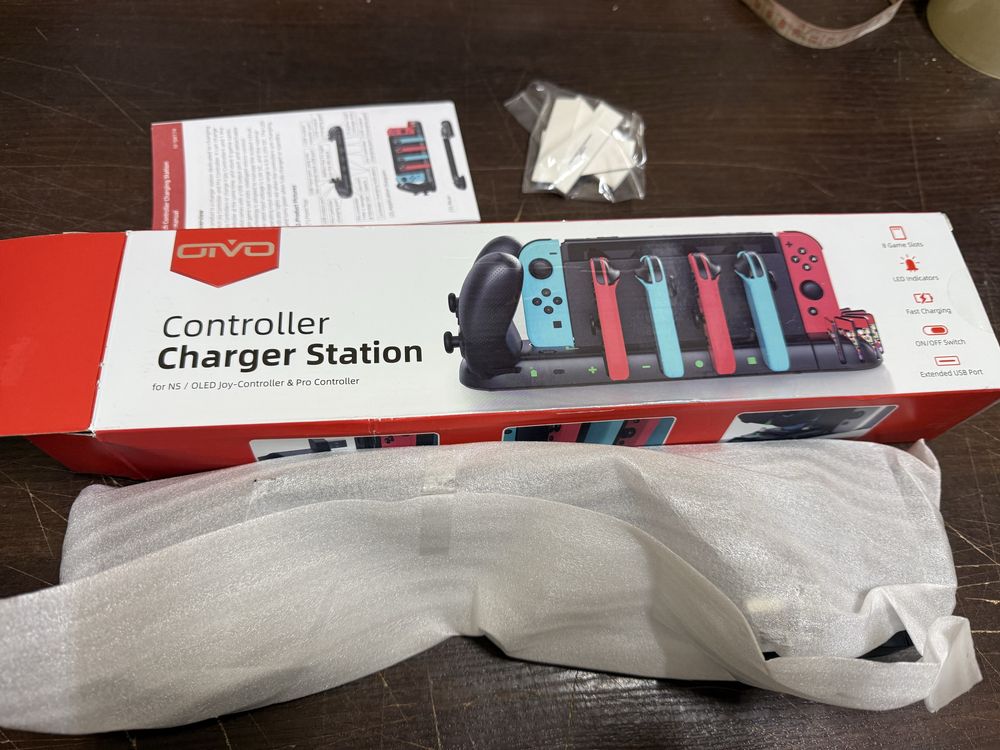 Podstawka ładująca Switch/OLED do kontrolerów Joy-Con i Pro