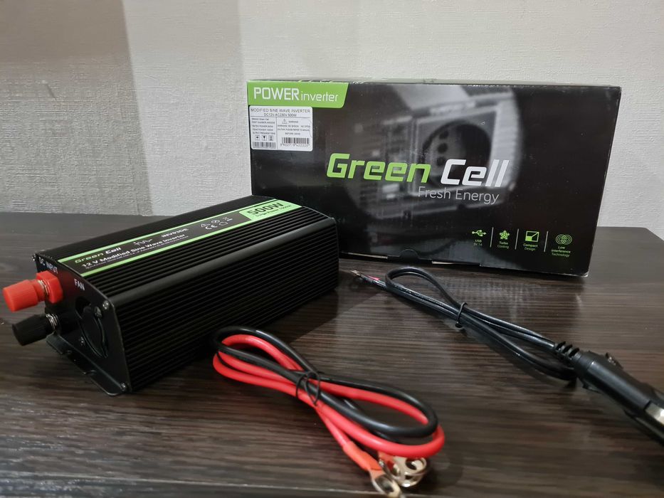 Автомобільний інвертор GREEN CELL 12v на 230v 500/1000w перетворювач