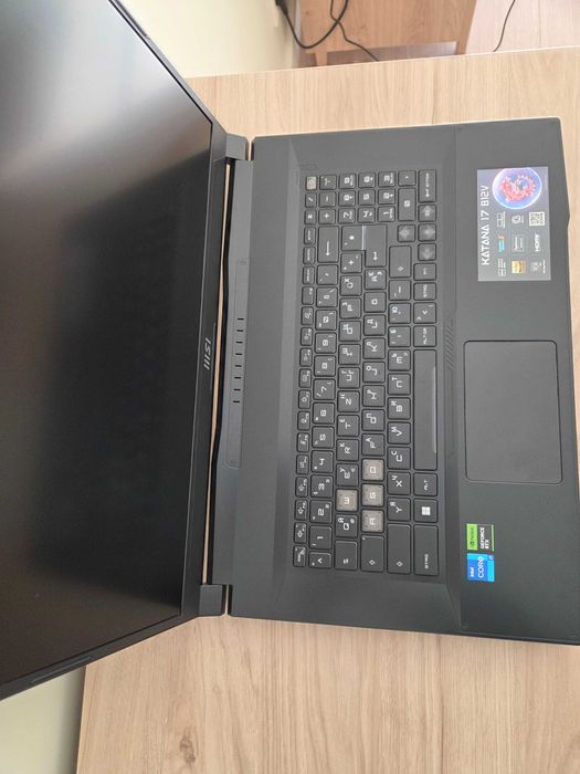 Gaming Laptop MSI Katana 17 B12V