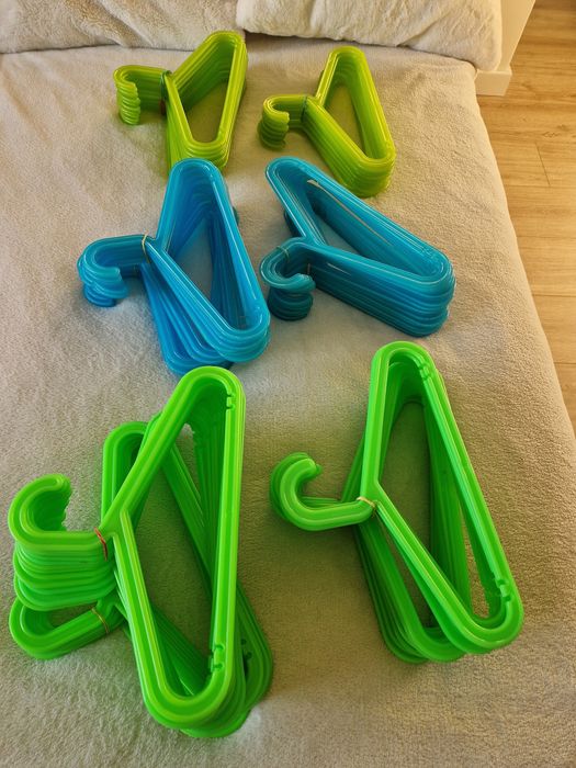 Wieszaki dziecięce IKEA Bagis (10sztuk)