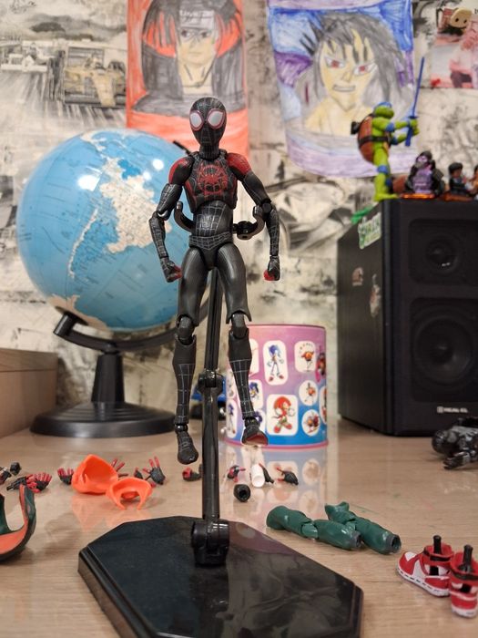 Фігурка Maelz morales