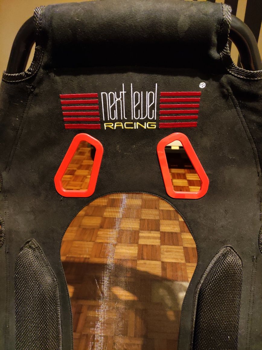 Conjunto Sim Racing Thrustmaster + Cockpit Dobrável (T300, T-LCM, TH8A