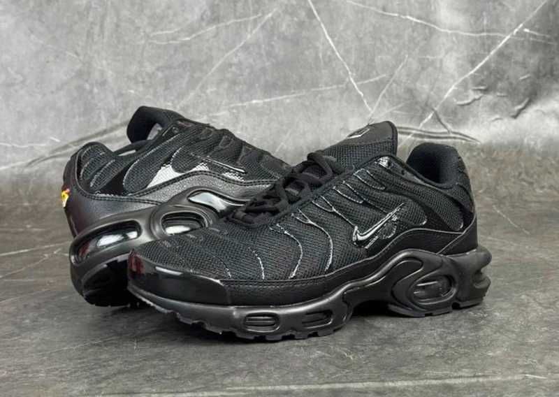"Buty Trampki" Nike_Air_Max_TN_Plus_Black_R.38