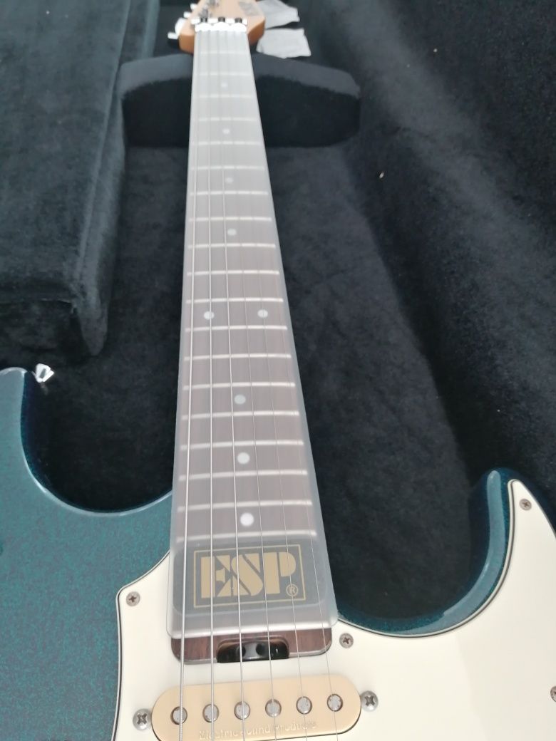 Guitarra ESP Snapper Custom Shop
