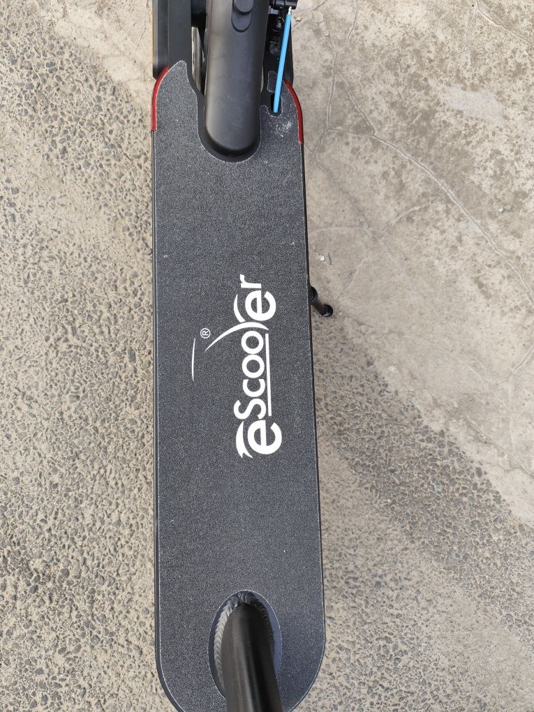 Nowa Hulajnoga Elektryczna Escooter E5